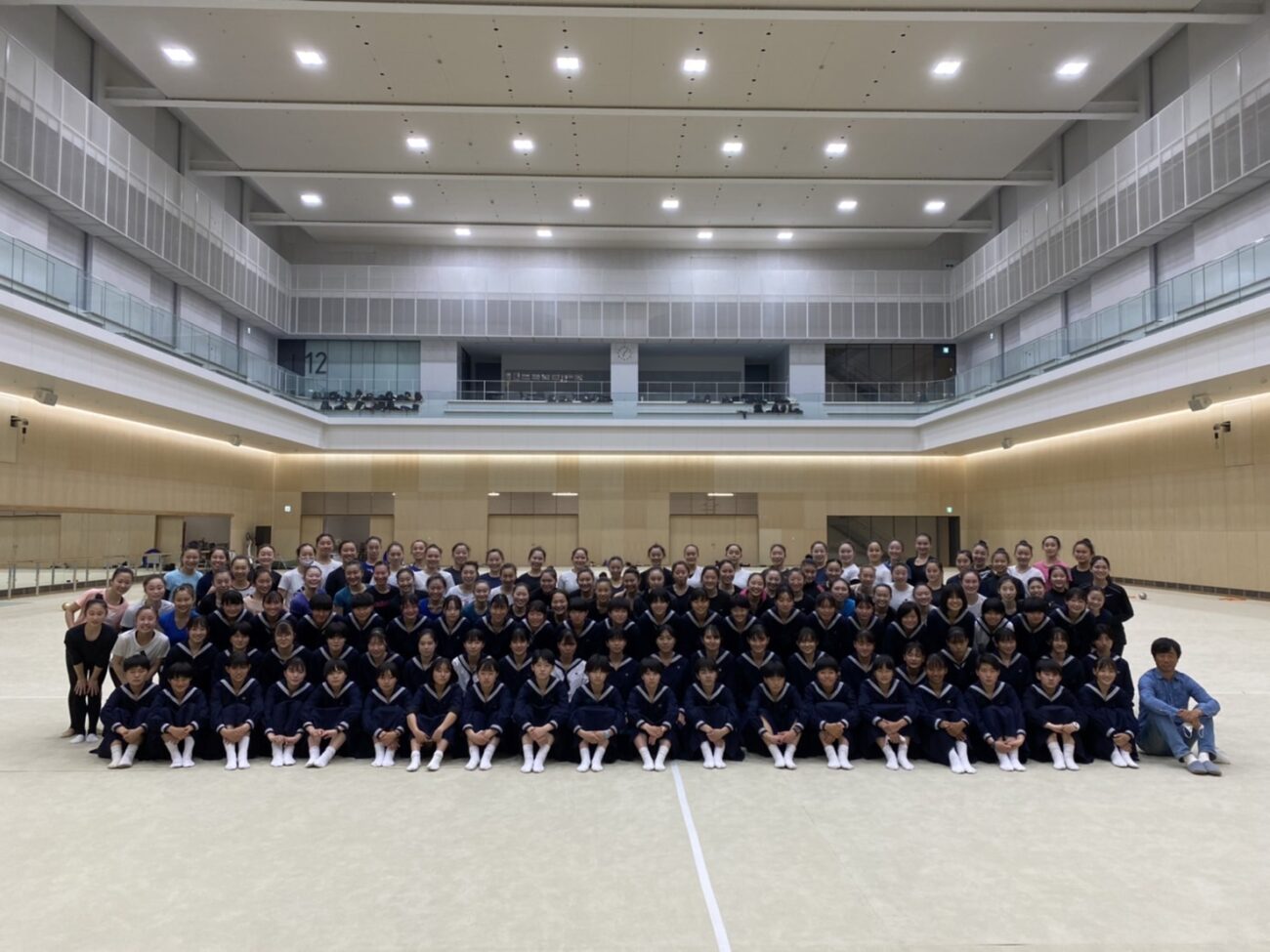 十文字高校サッカー部の皆さんが練習を見学しに来てくださりました✨